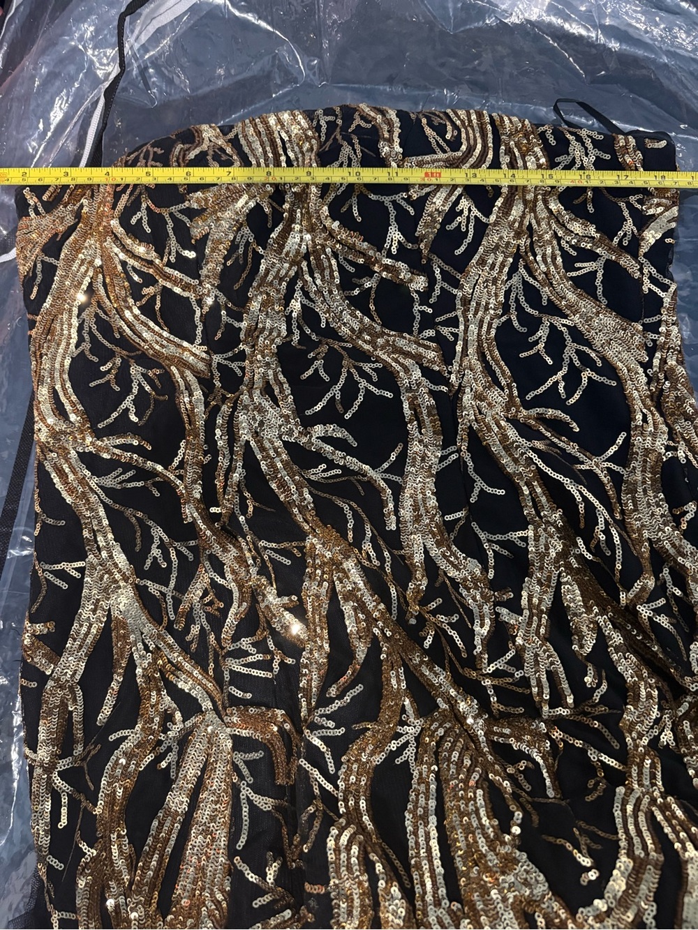 Sale! Elegant Black and Gold Evening Gown - Picture 7 of 10